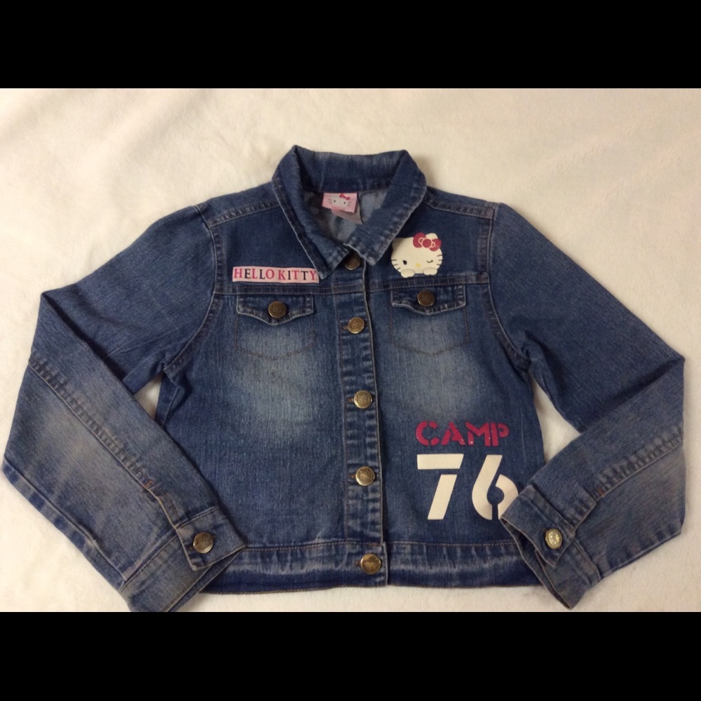 Sanrio Hello Kitty Lightweight Jean Jacket Size M